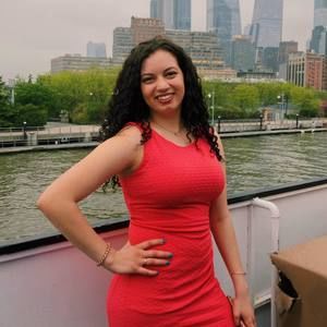 Meet your Posher, Isabel